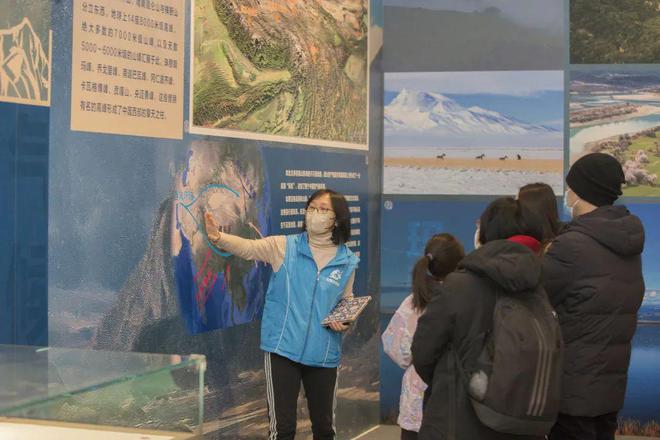 中国园林博物馆“极境——走进青藏高原”展再威客电竞掀观展热潮(图8)