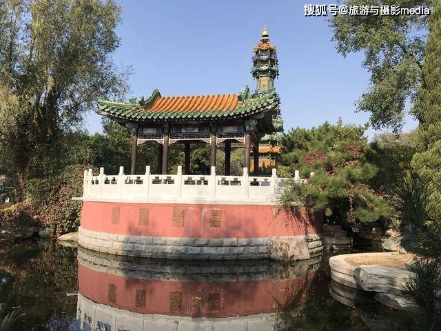 辽宁五十大佳景集五大洲园林建筑精品堪称“森林中威客电竞的世博园”(图3)